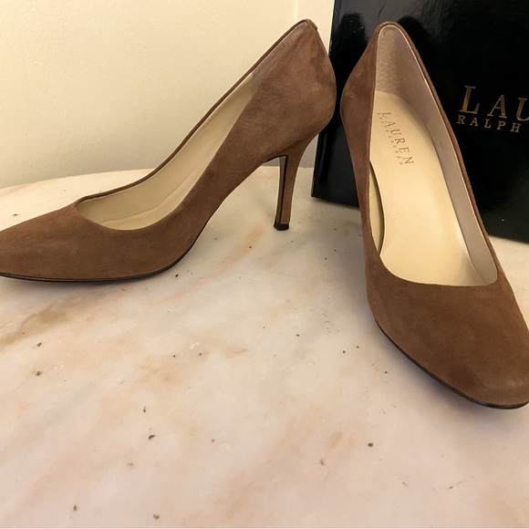 Lauren Ralph Lauren Caia Brown Suede 3.5 inch Heels Size 6.5 - Picture 2 of 9